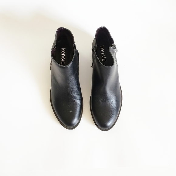 KENSIE GHITA Black Leather Ankle Almond Toe Booties Size 9 - Picture 2 of 10